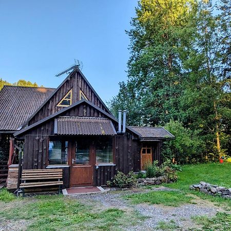 Rehe Turismitalu Guest House Kuijoe Exterior photo