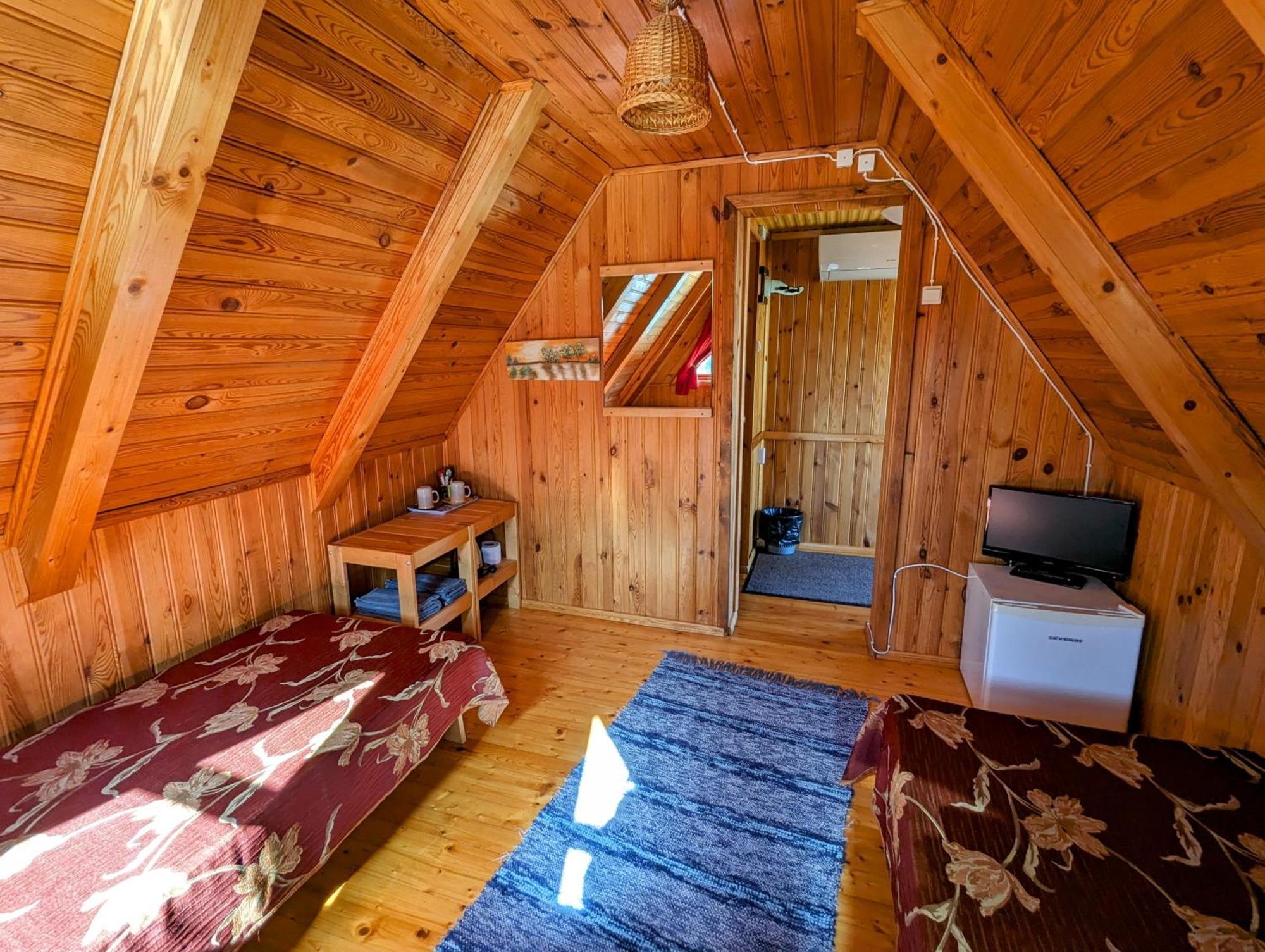 Rehe Turismitalu Guest House Kuijoe Exterior photo
