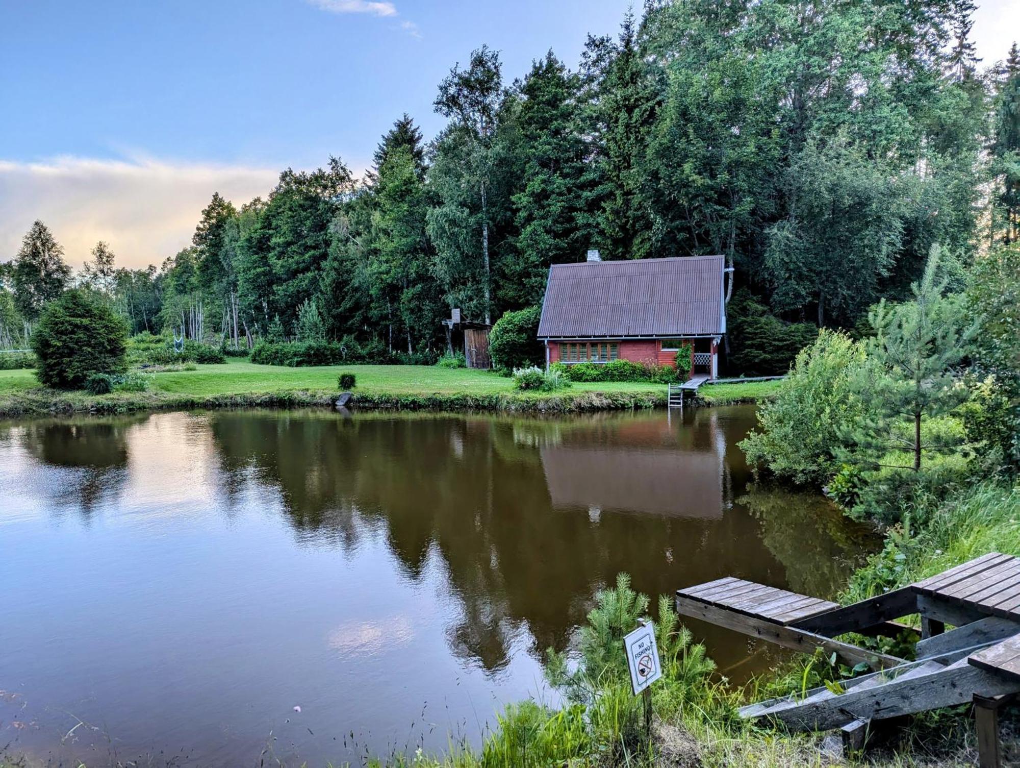 Rehe Turismitalu Guest House Kuijoe Exterior photo