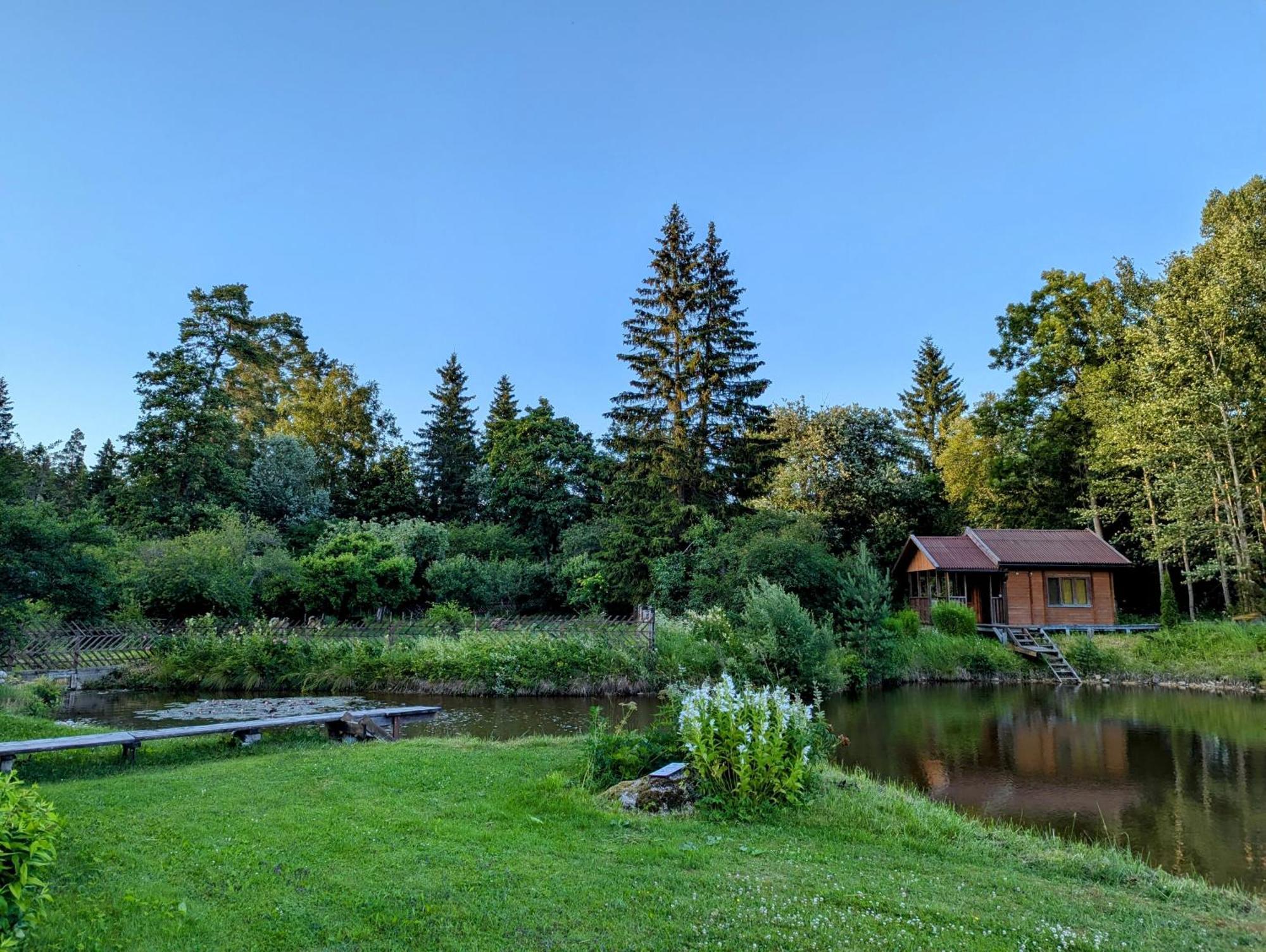 Rehe Turismitalu Guest House Kuijoe Exterior photo