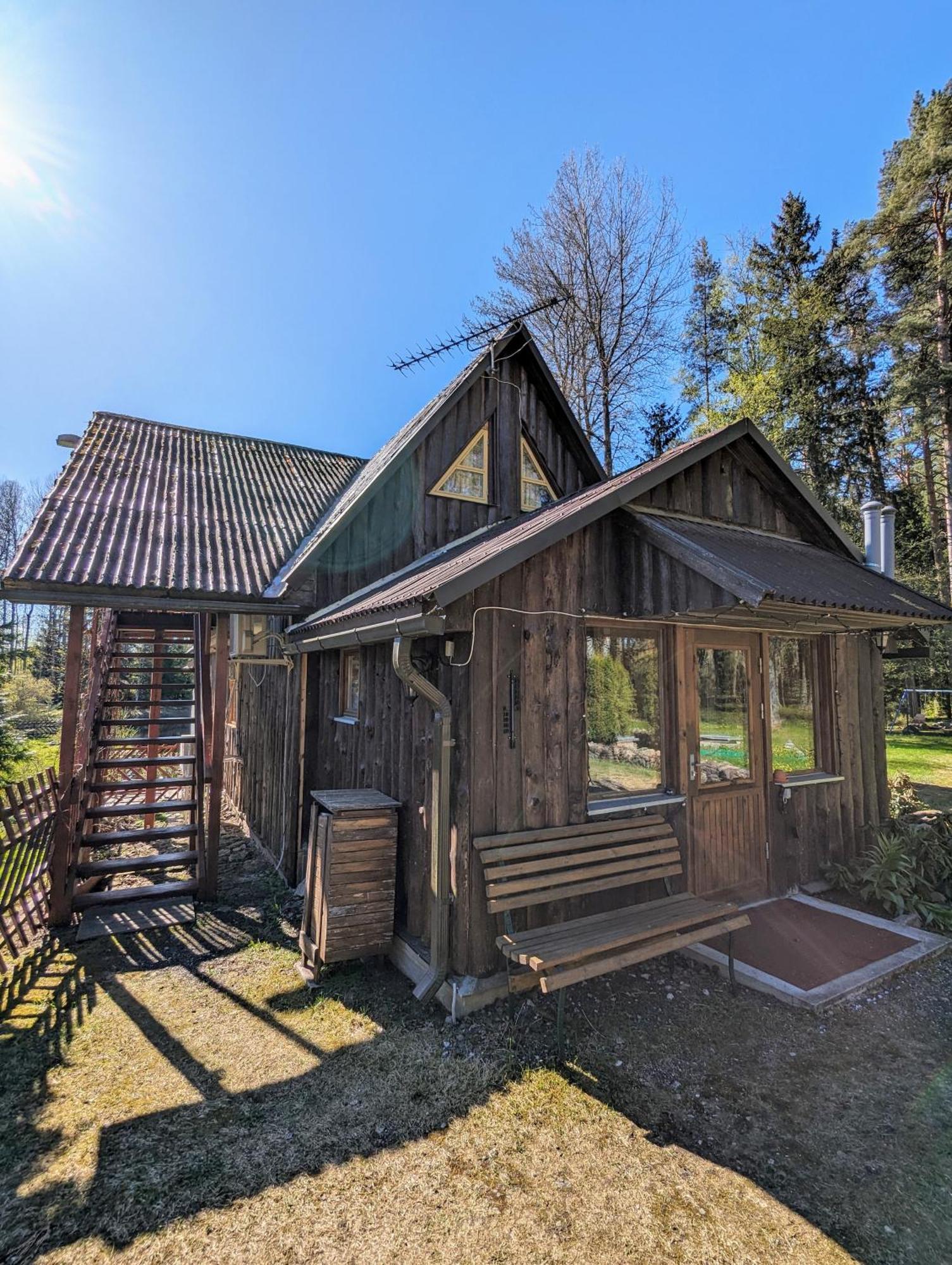 Rehe Turismitalu Guest House Kuijoe Exterior photo