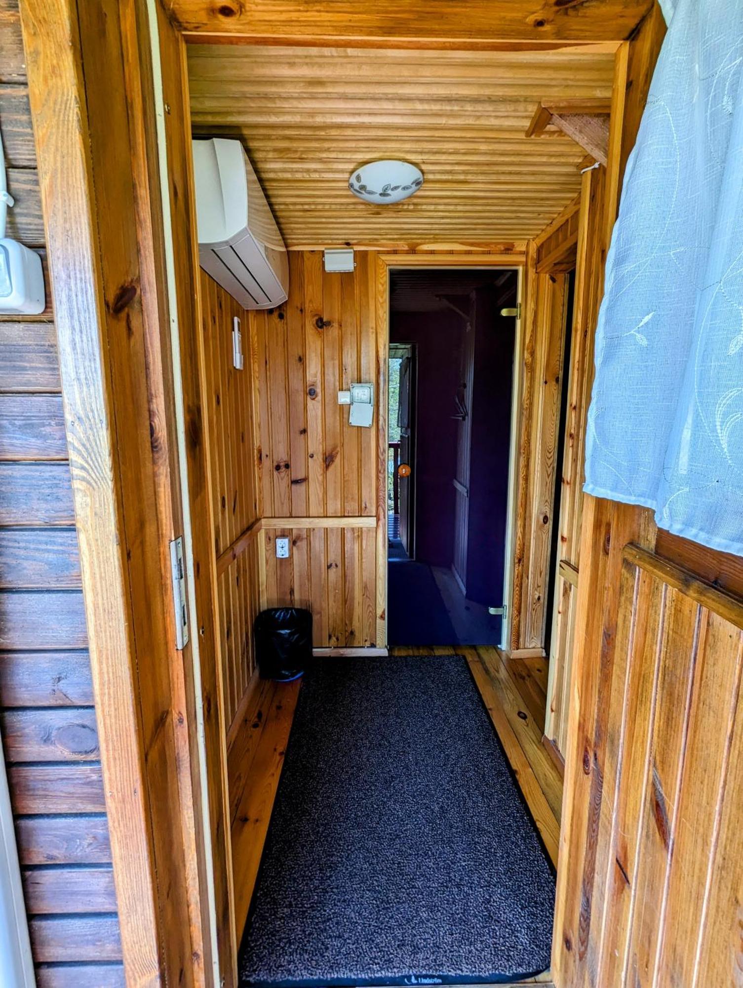 Rehe Turismitalu Guest House Kuijoe Exterior photo