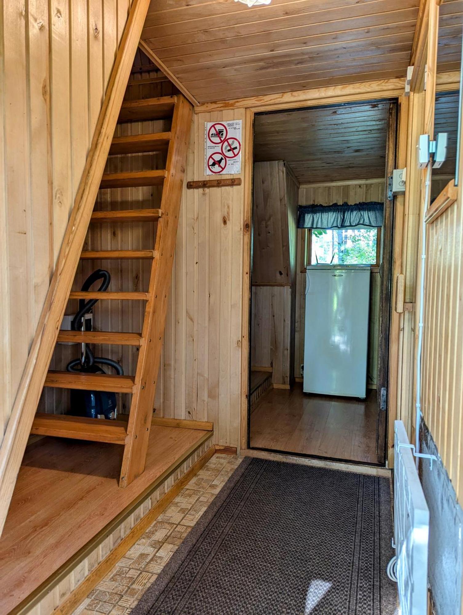 Rehe Turismitalu Guest House Kuijoe Exterior photo